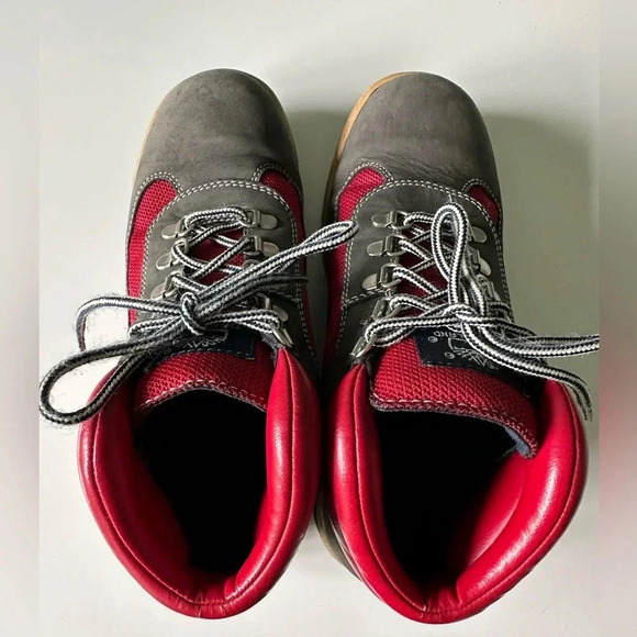 Timberland: Junior Field Boots. Grey and Red Colorway Size 5.5 Leather - Picture 9 of 14